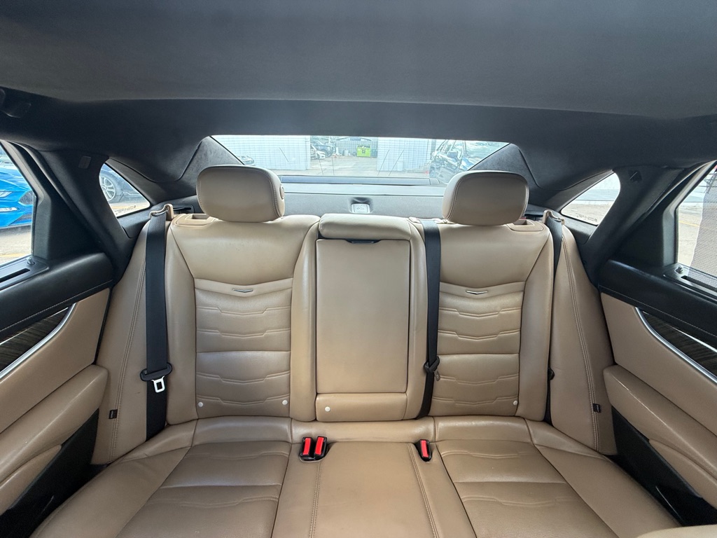 Photo 23 of this CADILLAC XTS