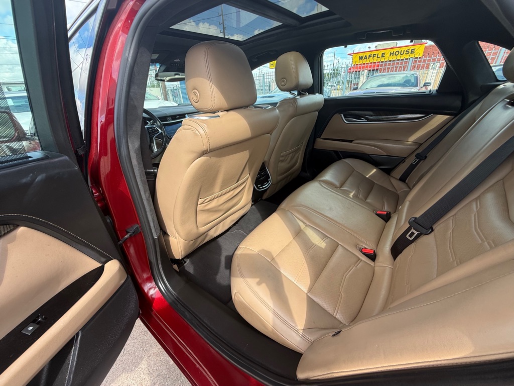 Photo 15 of this CADILLAC XTS