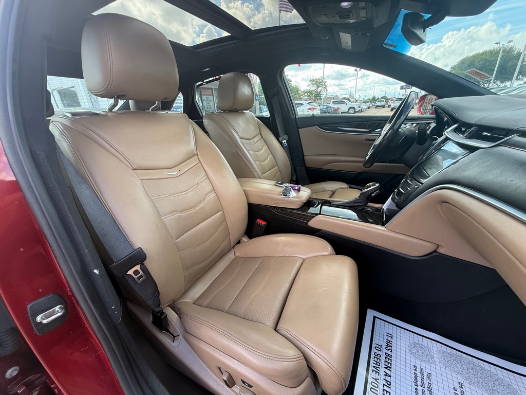 Photo 22 of this CADILLAC XTS