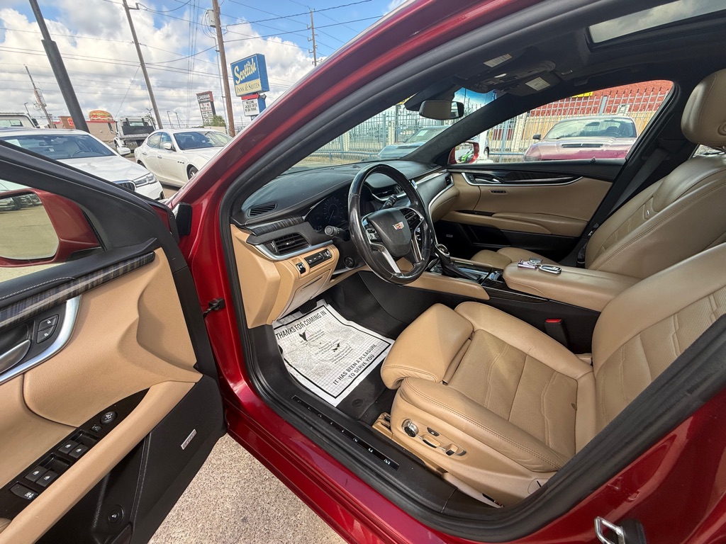 Photo 13 of this CADILLAC XTS