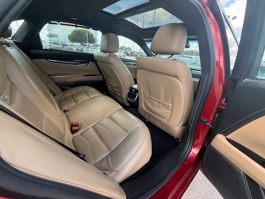 Photo 18 of this CADILLAC XTS