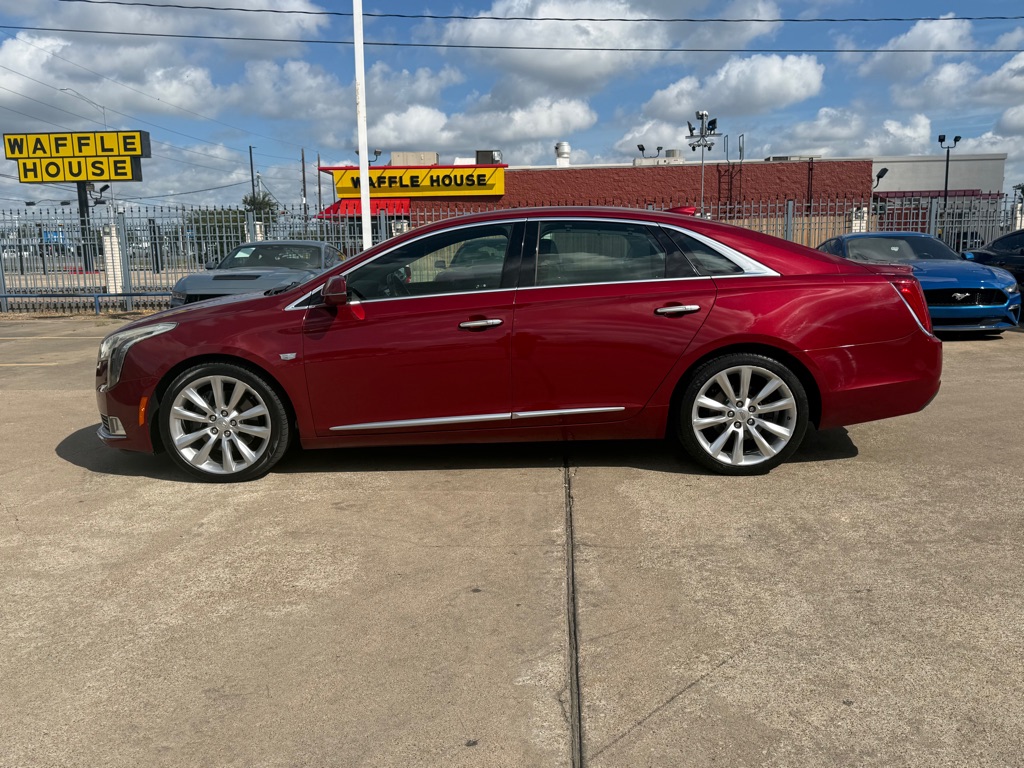 Photo 4 of this CADILLAC XTS