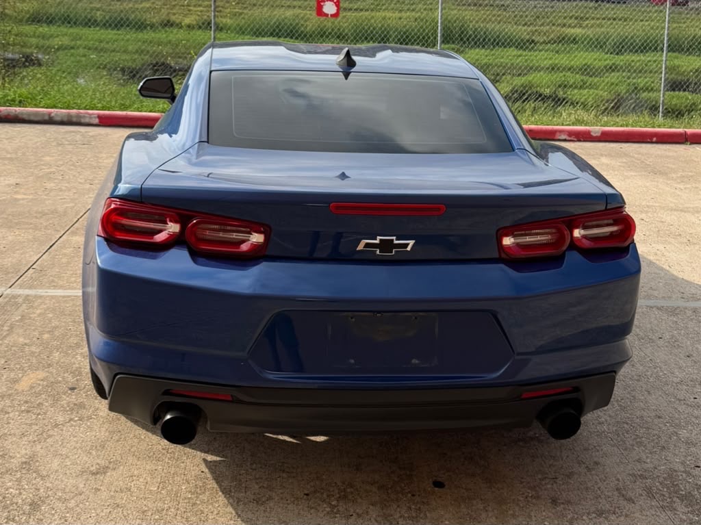 Photo 6 of this CHEVROLET CAMARO