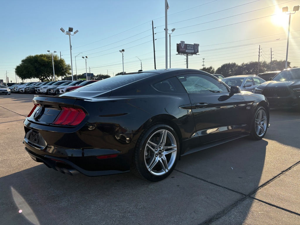Photo 7 of this FORD MUSTANG
