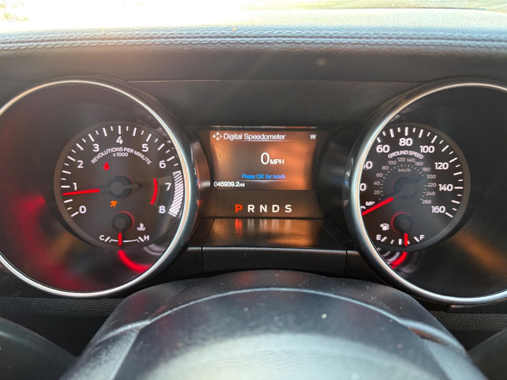 Photo 14 of this FORD MUSTANG