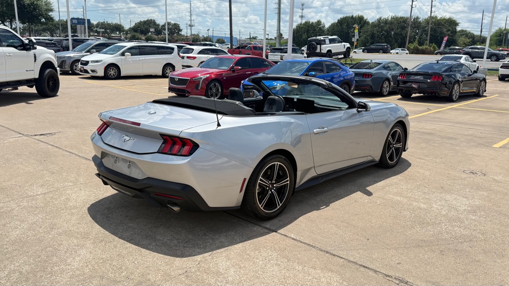 Photo 8 of this FORD MUSTANG