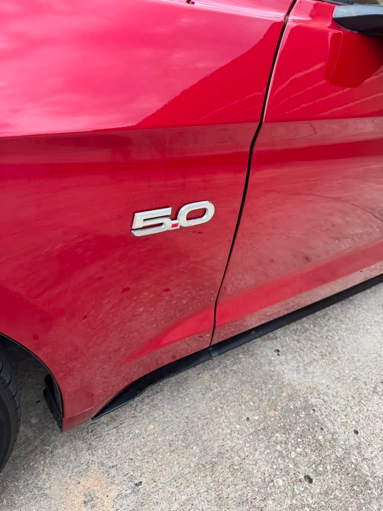 Photo 10 of this FORD MUSTANG