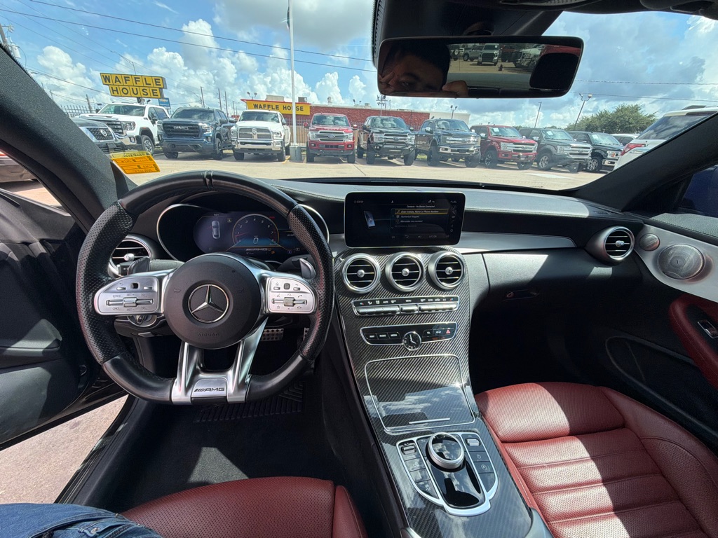 Photo 22 of this MERCEDES-BENZ C-CLASS