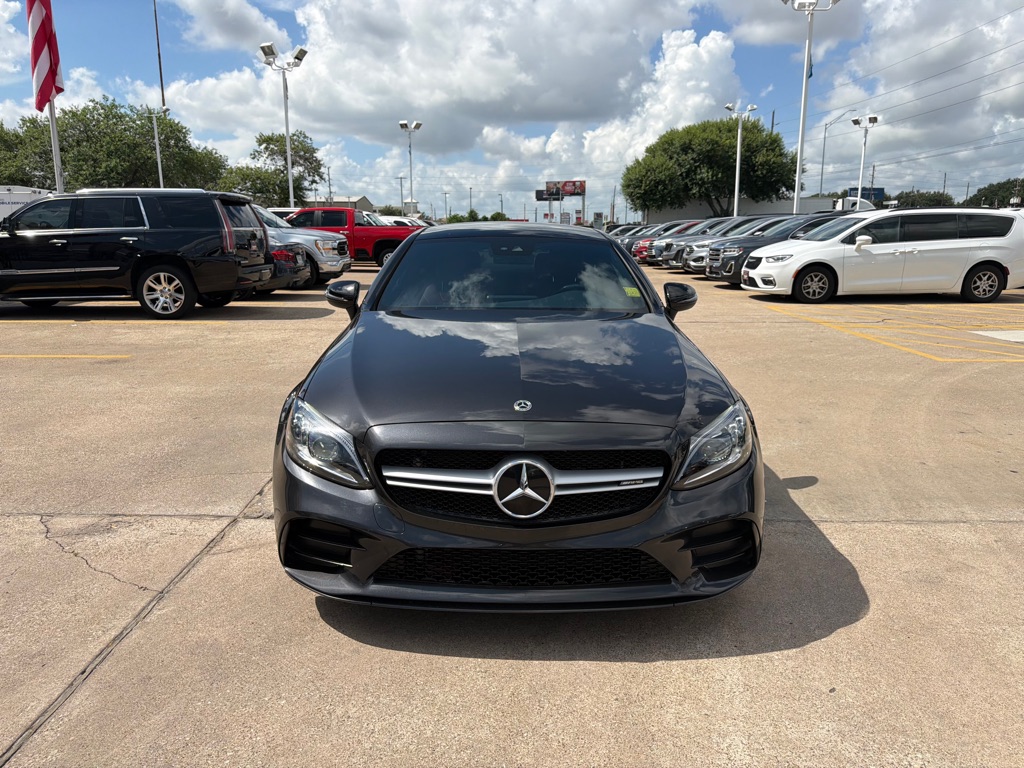 Photo 2 of this MERCEDES-BENZ C-CLASS