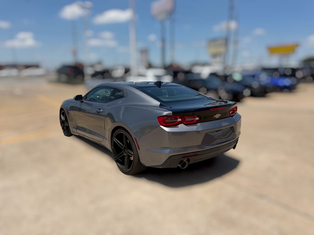 Photo 11 of this CHEVROLET CAMARO