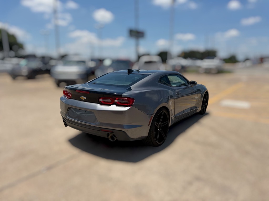 Photo 9 of this CHEVROLET CAMARO