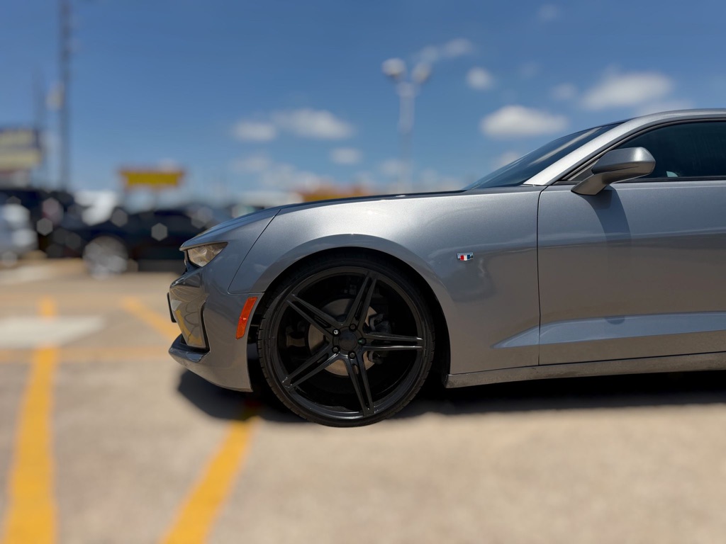 Photo 6 of this CHEVROLET CAMARO