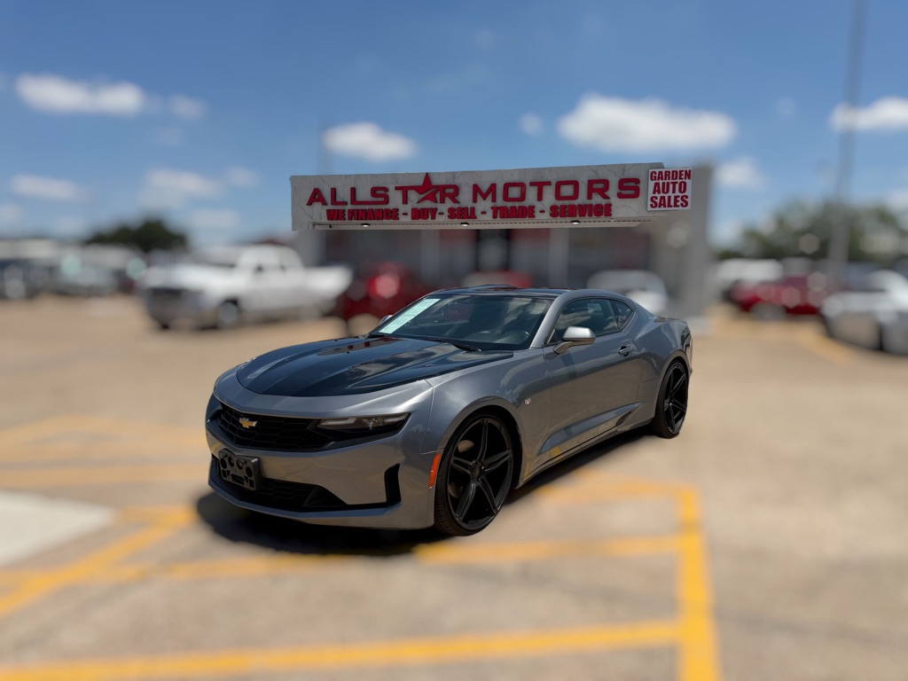 Photo 3 of this CHEVROLET CAMARO