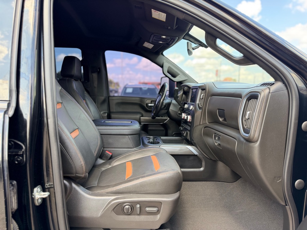 Photo 12 of this GMC SIERRA 2500HD