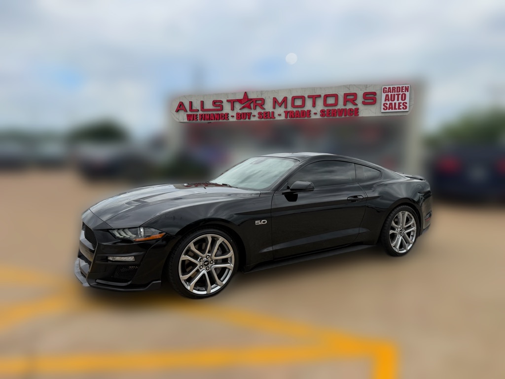 Photo 3 of this FORD MUSTANG