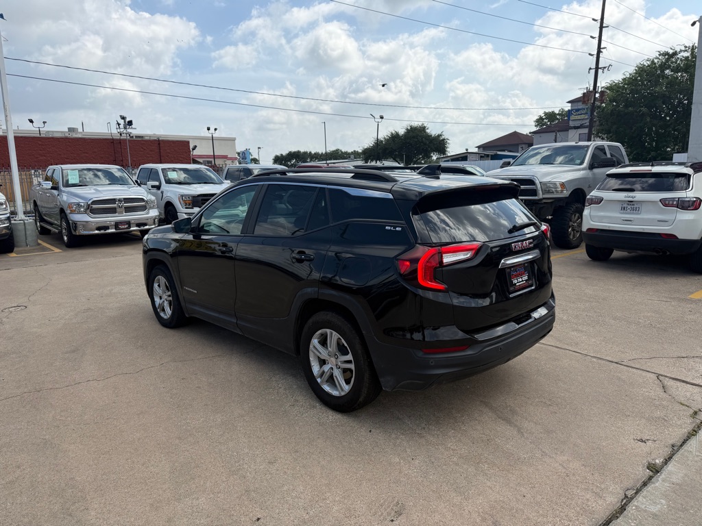 Photo 8 of this GMC TERRAIN