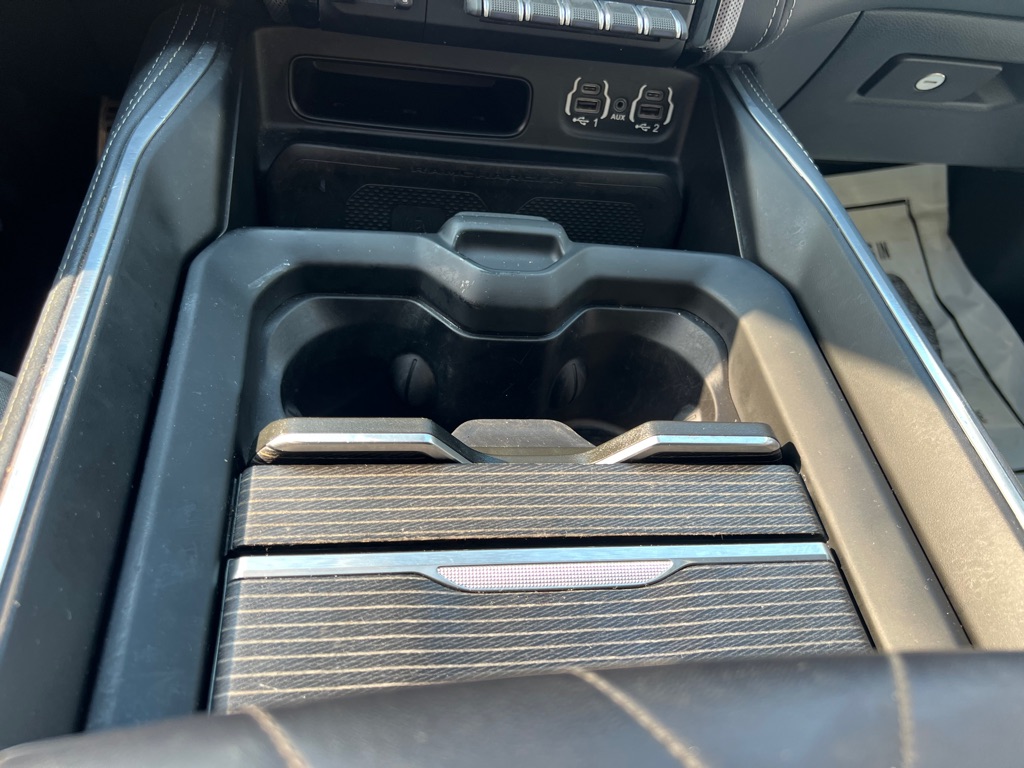 Photo 33 of this RAM 1500