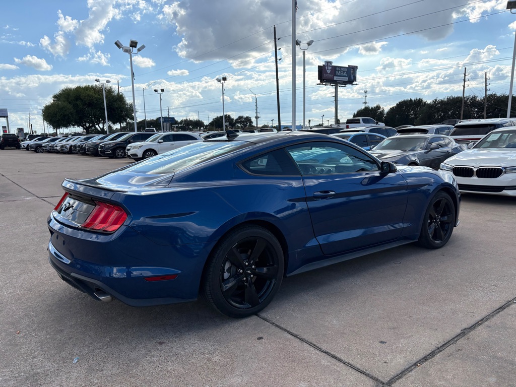 Photo 6 of this FORD MUSTANG
