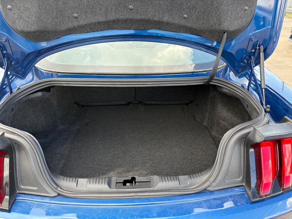 Photo 8 of this FORD MUSTANG