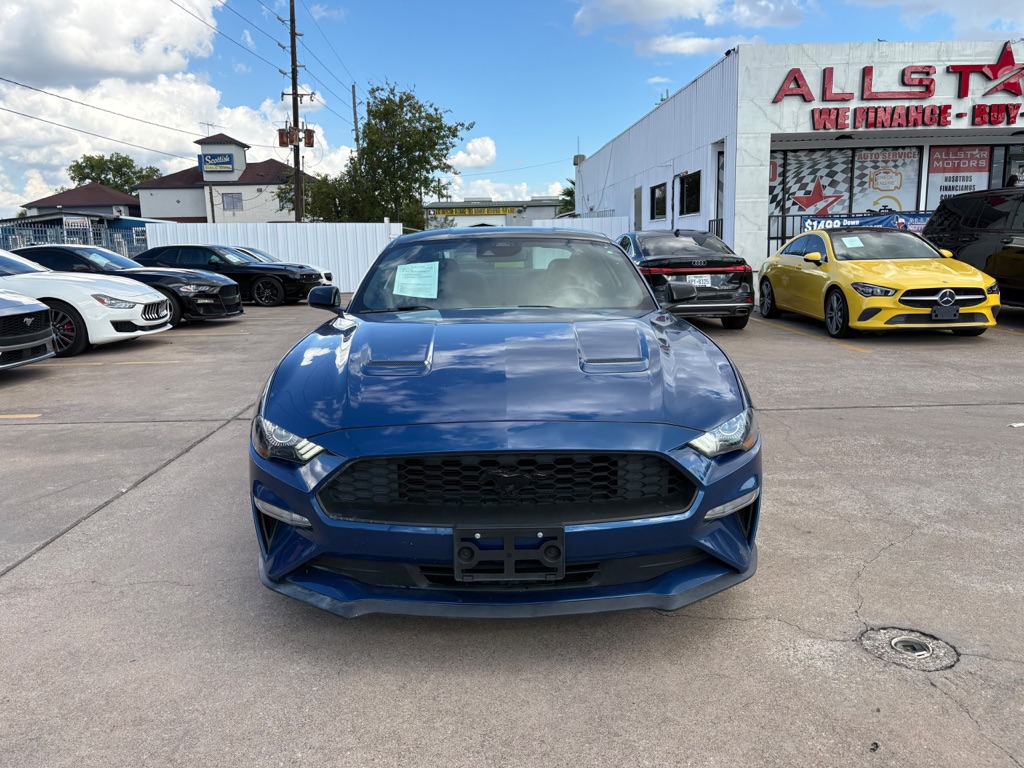 Photo 2 of this FORD MUSTANG