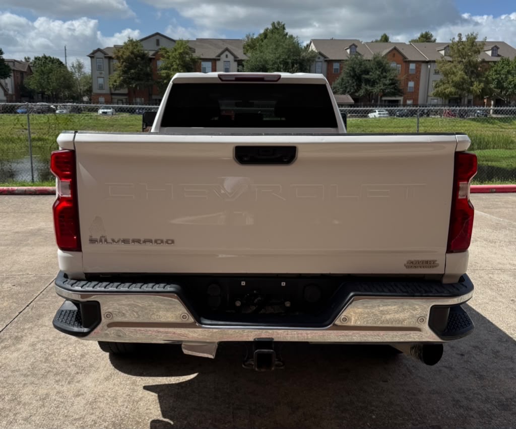 Photo 6 of this CHEVROLET SILVERADO 2500H