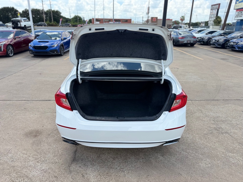 Photo 11 of this HONDA ACCORD
