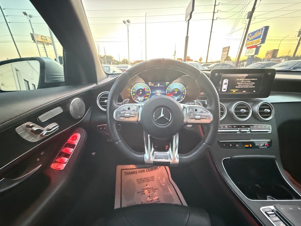 Photo 29 of this MERCEDES-BENZ GLC