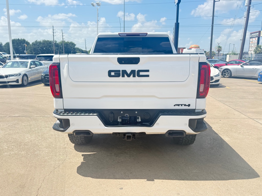 Photo 6 of this GMC SIERRA 1500 LIM