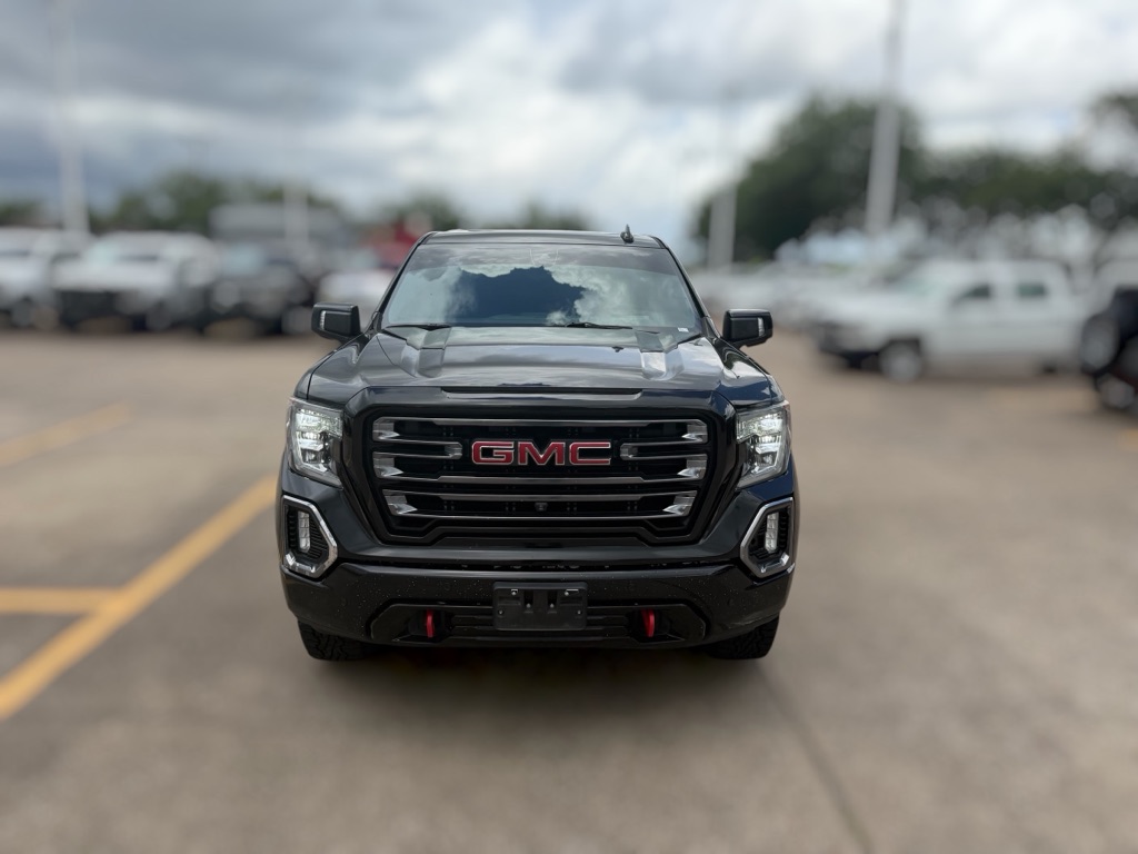 Photo 2 of this GMC SIERRA 1500