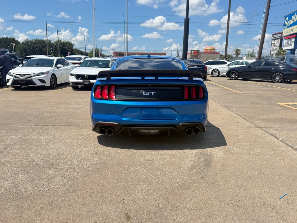 Photo 6 of this FORD MUSTANG