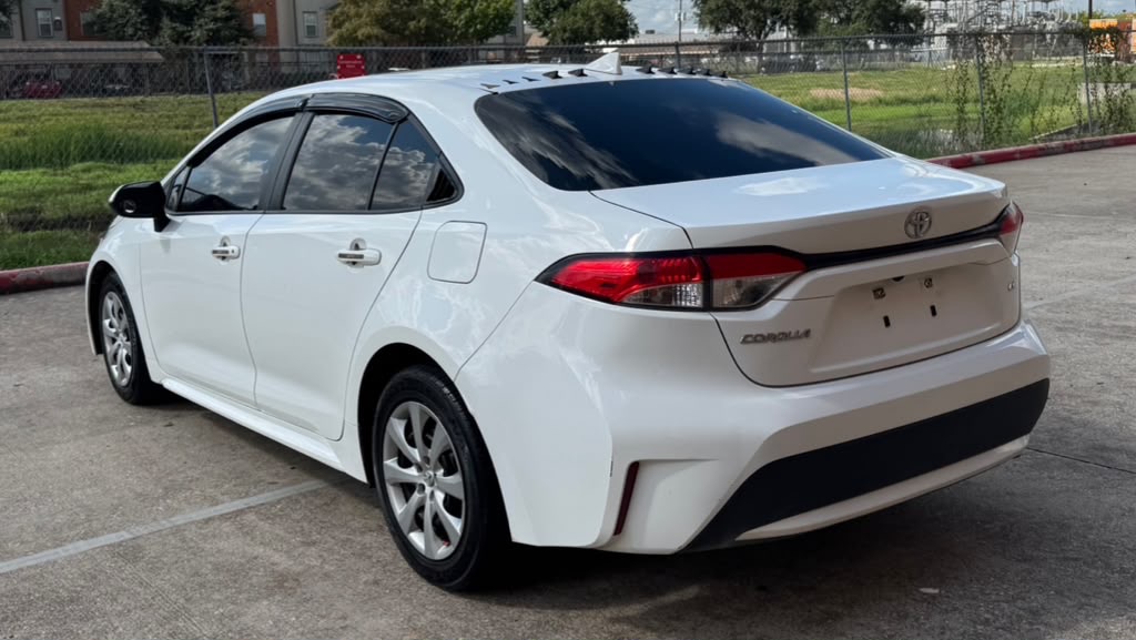 Photo 4 of this TOYOTA COROLLA
