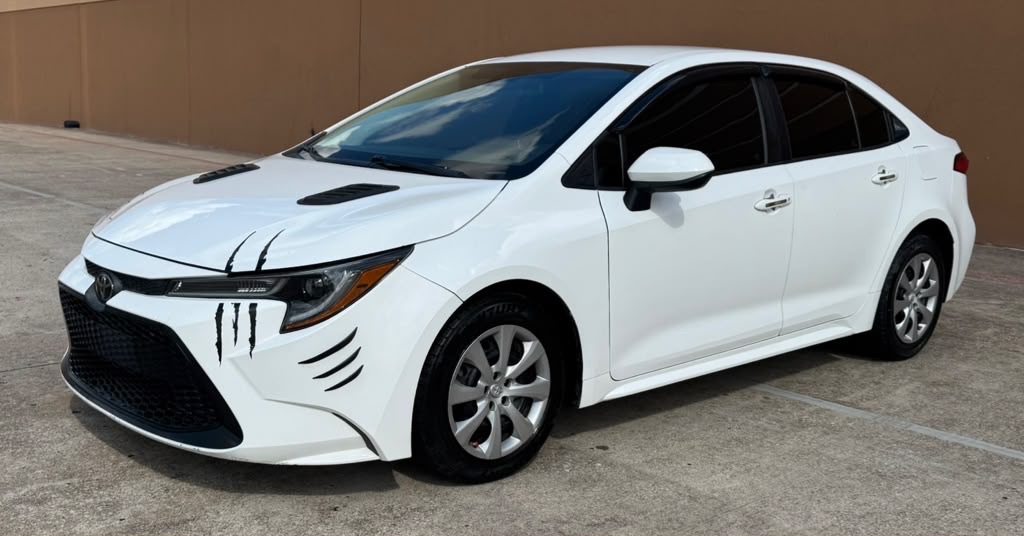 Photo 2 of this TOYOTA COROLLA