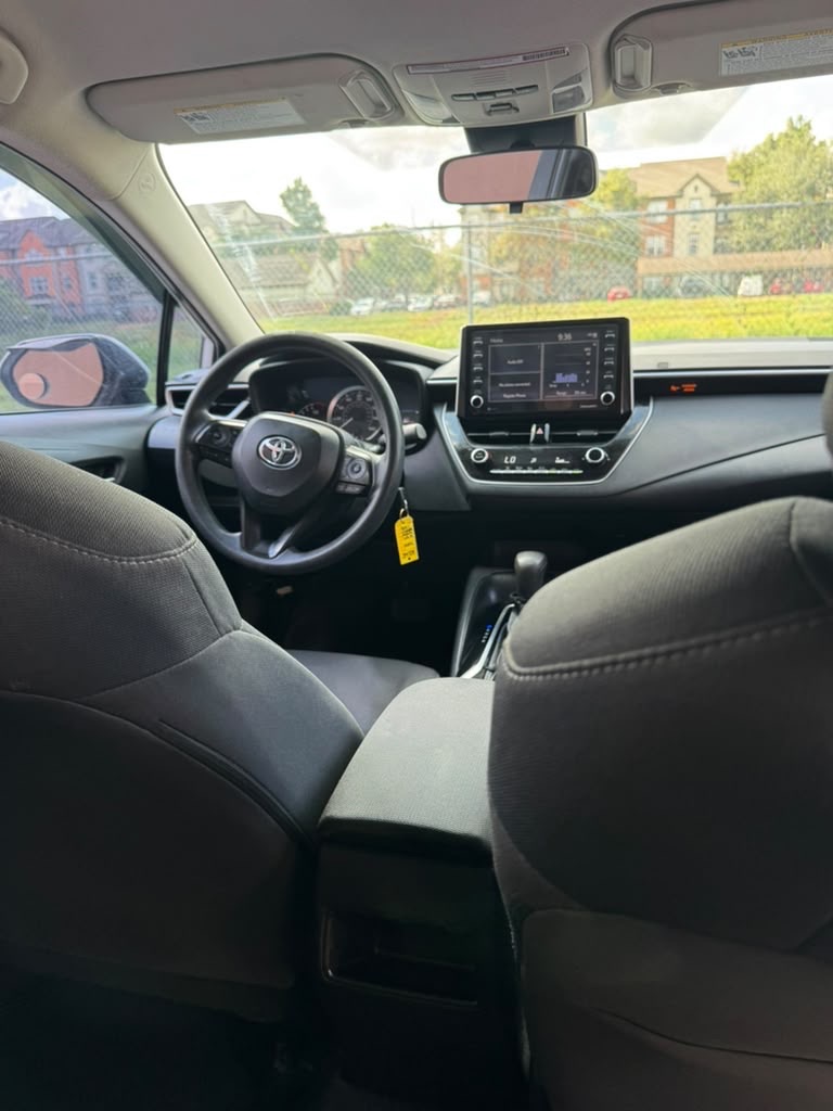 Photo 13 of this TOYOTA COROLLA
