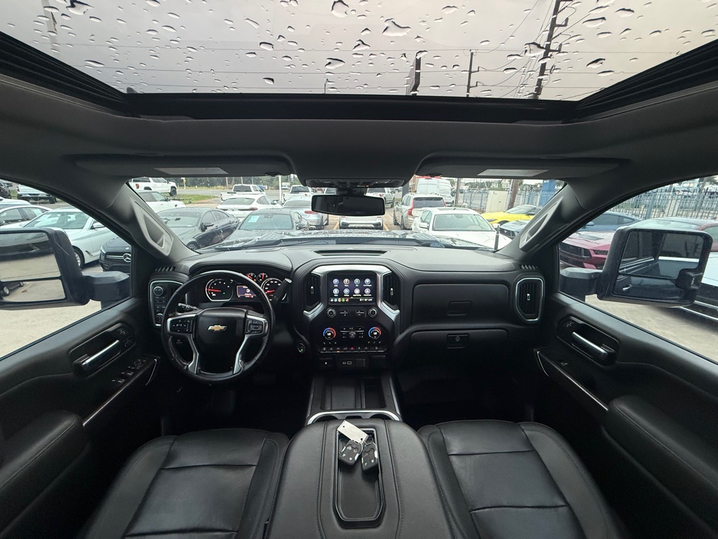 Photo 20 of this CHEVROLET SILVERADO 2500H