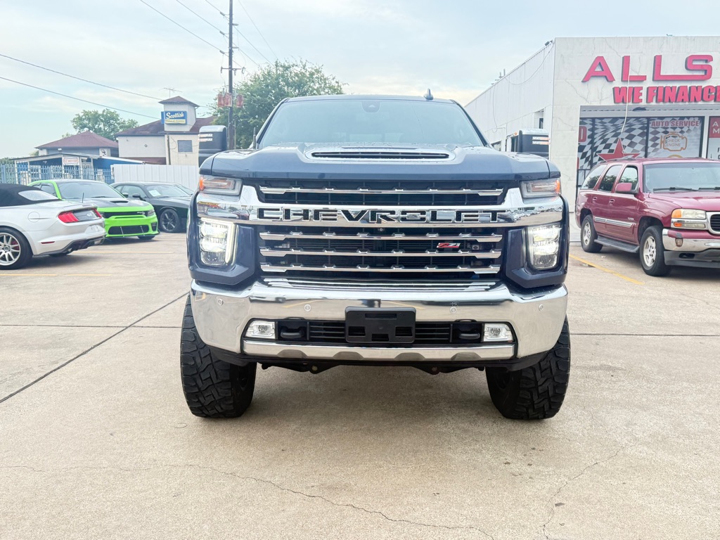 Photo 2 of this CHEVROLET SILVERADO 2500H