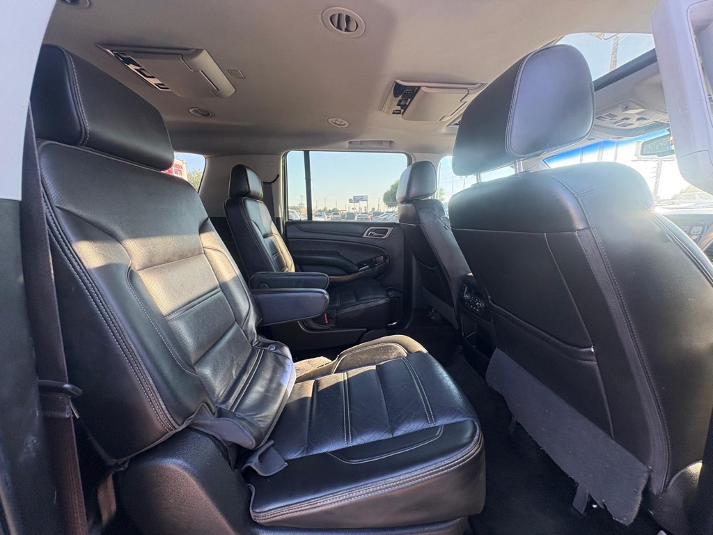 Photo 14 of this GMC YUKON XL