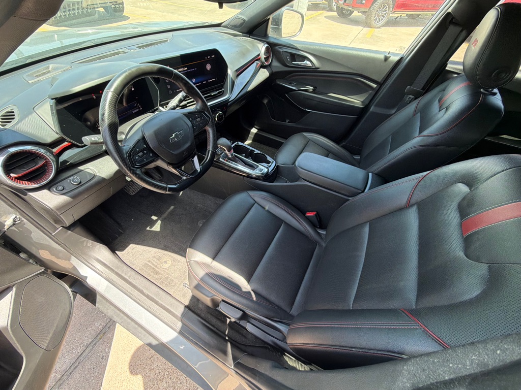 Photo 16 of this CHEVROLET TRAX