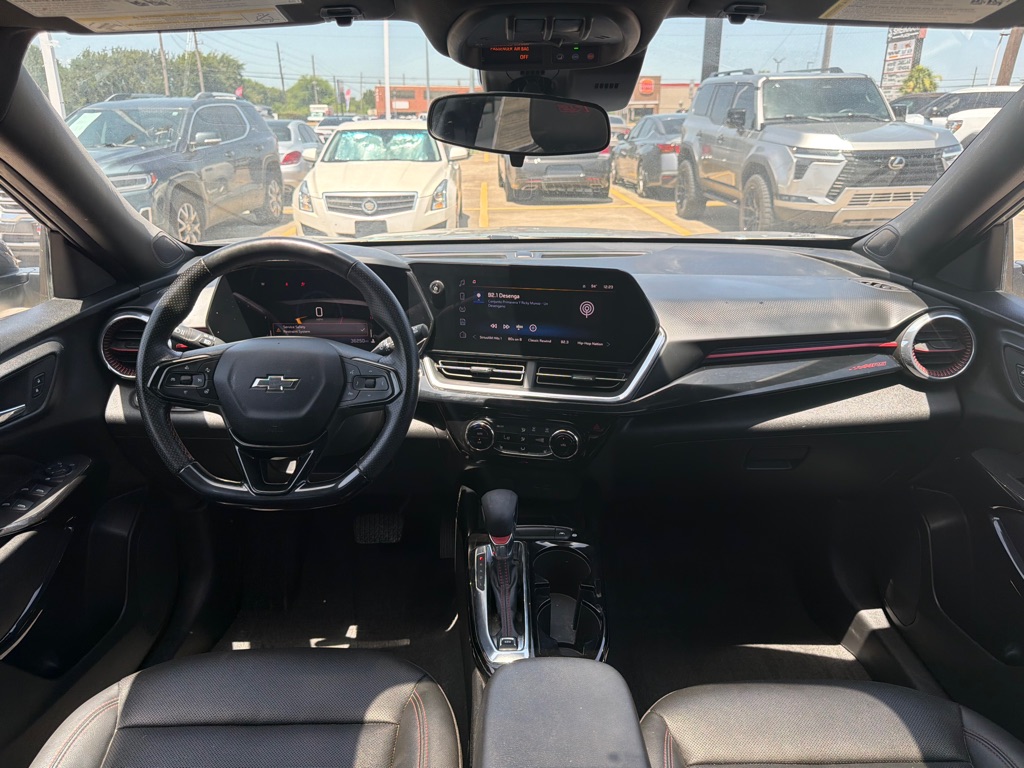 Photo 19 of this CHEVROLET TRAX
