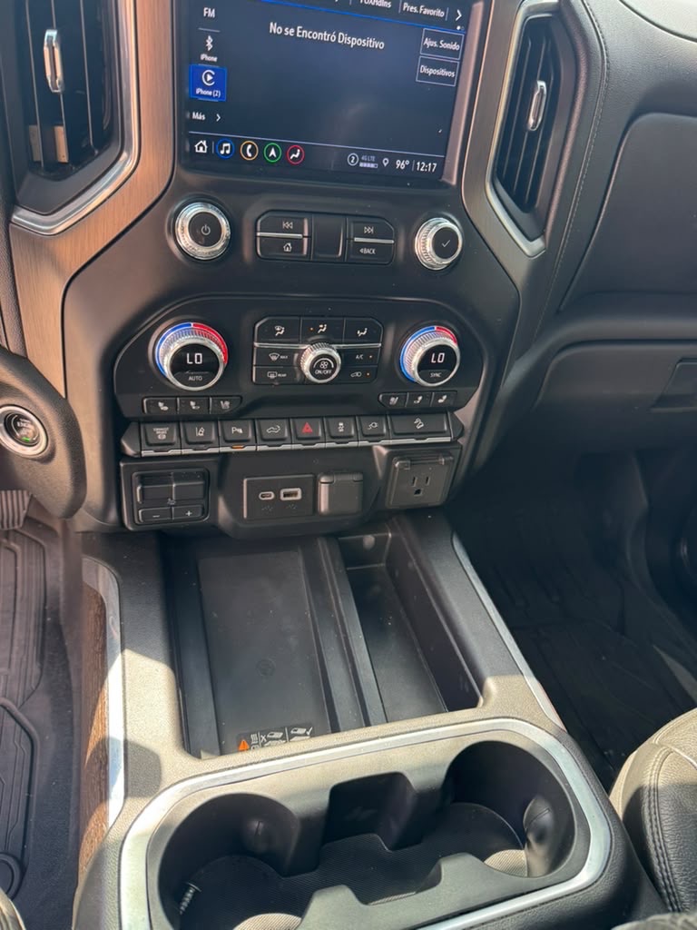 Photo 19 of this GMC SIERRA 2500HD