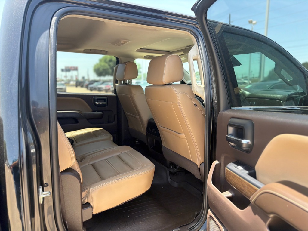 Photo 10 of this GMC SIERRA 2500HD