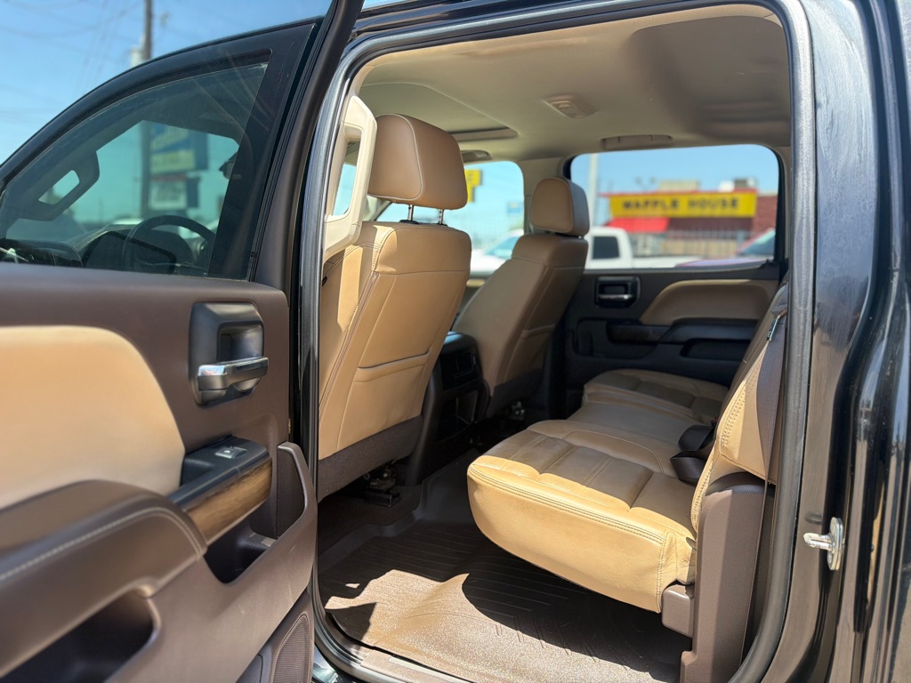 Photo 11 of this GMC SIERRA 2500HD