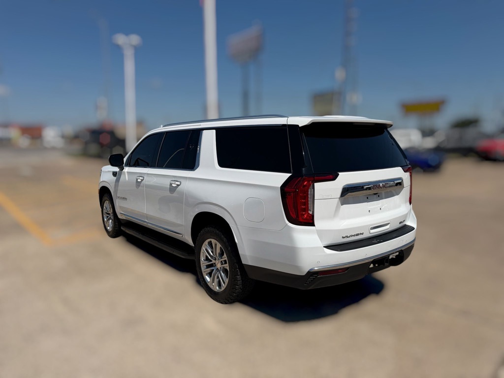 Photo 11 of this GMC YUKON XL