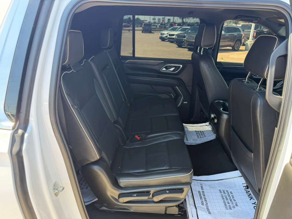 Photo 14 of this GMC YUKON XL