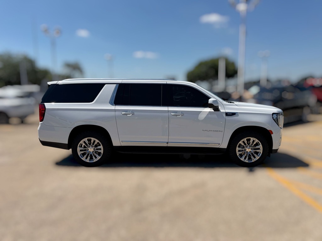 Photo 8 of this GMC YUKON XL