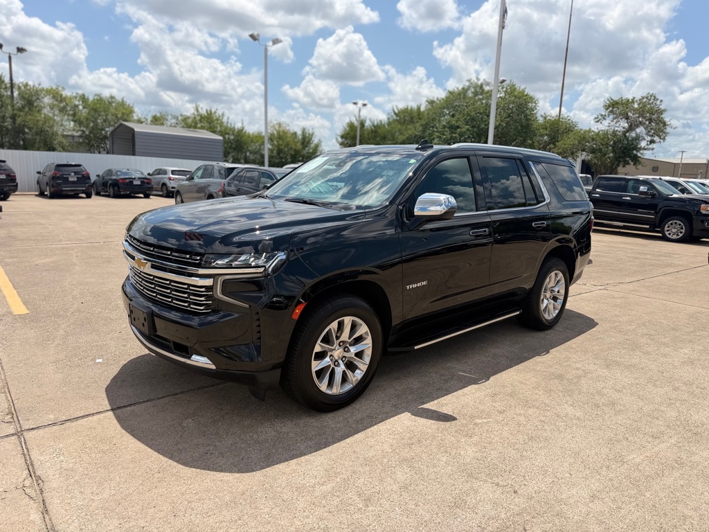 Photo 3 of this CHEVROLET TAHOE