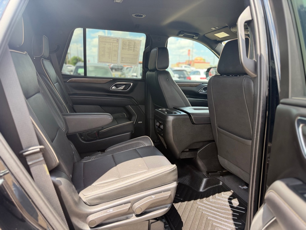 Photo 11 of this CHEVROLET TAHOE
