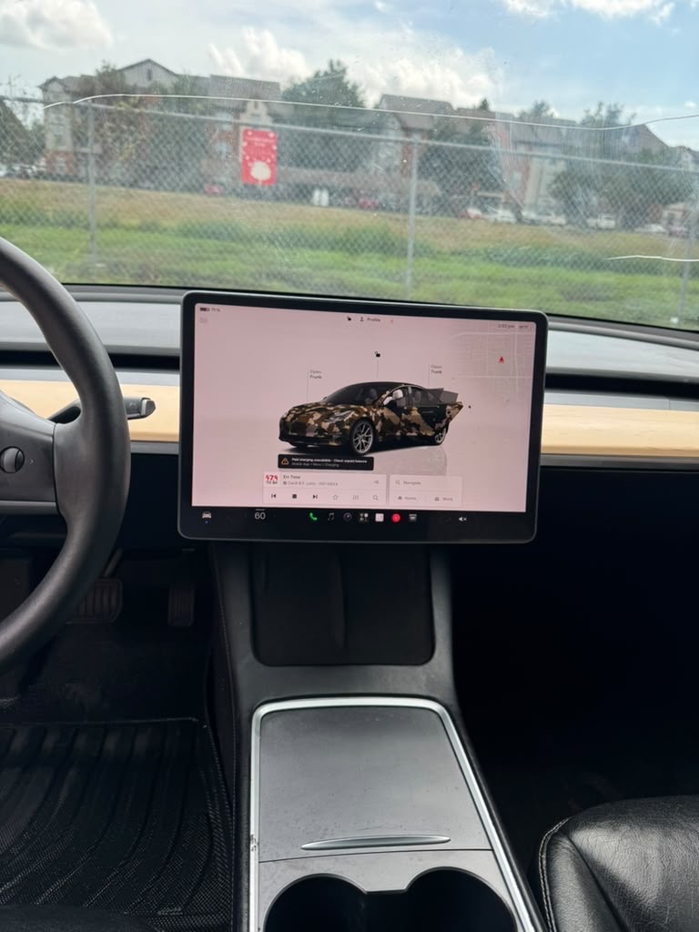 Photo 16 of this TESLA MODEL 3
