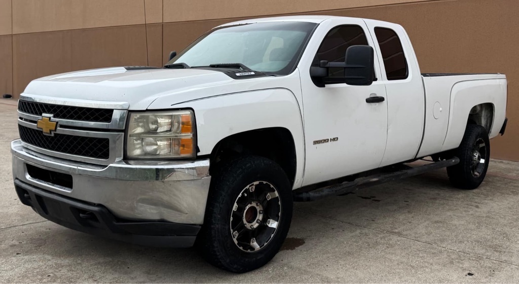 Photo 2 of this CHEVROLET SILVERADO 3500H