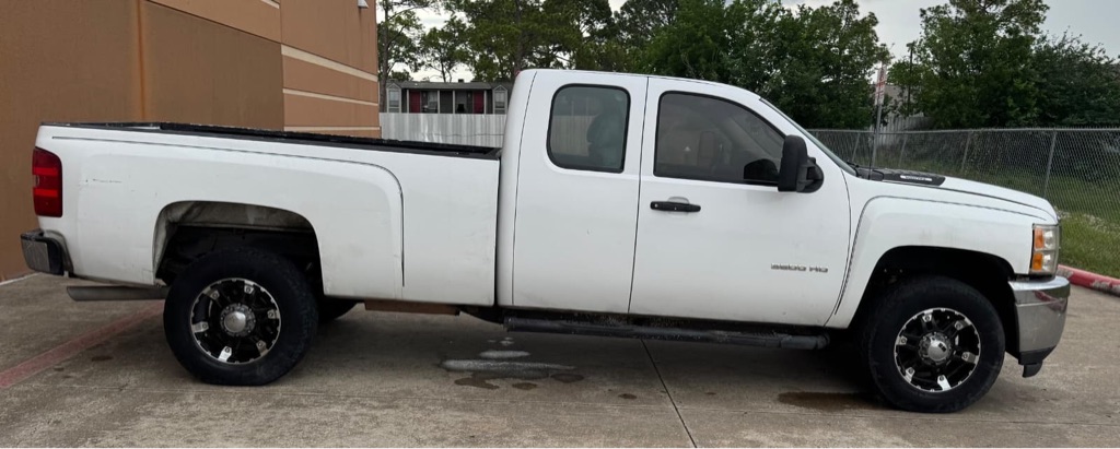 Photo 8 of this CHEVROLET SILVERADO 3500H