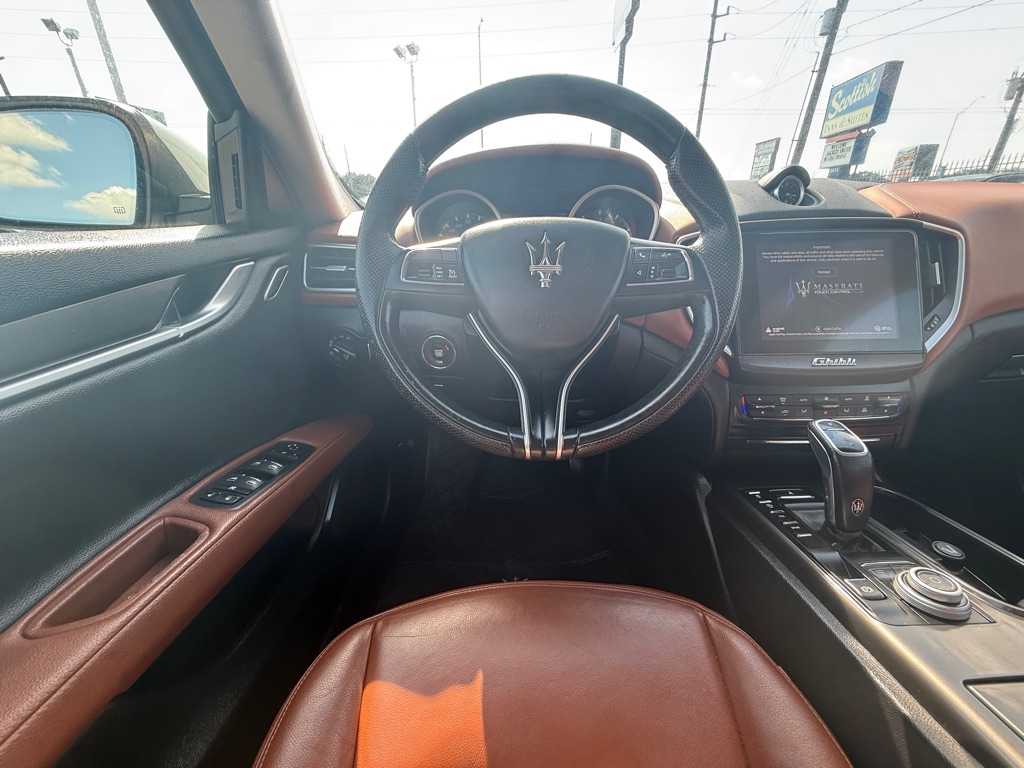 Photo 27 of this MASERATI GHIBLI